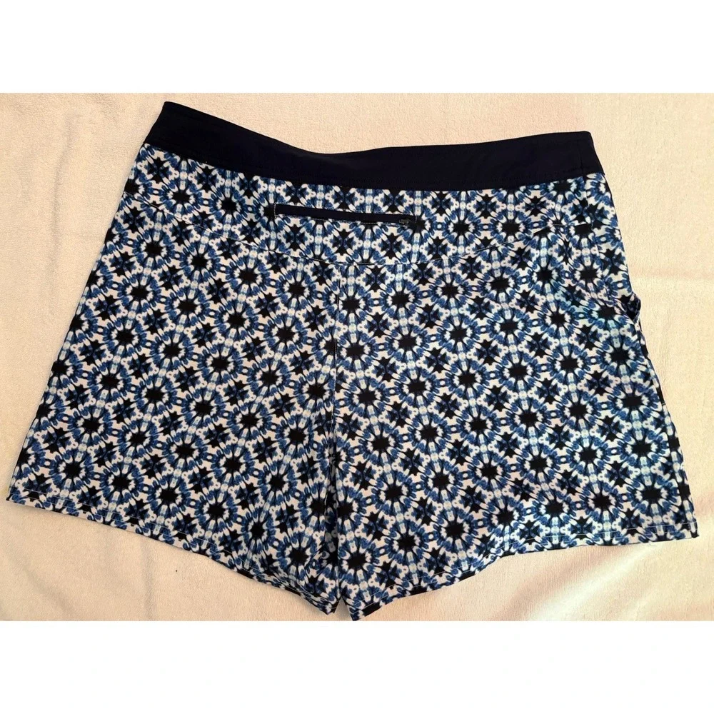 Tommy Bahama Shorts‎ Mens Large Blue and White Starburst Swim Trunks*